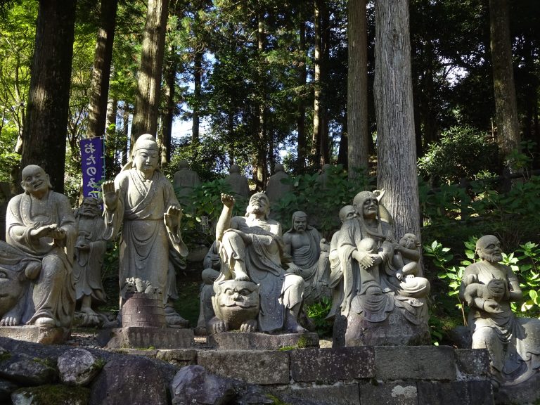 spirited away statues