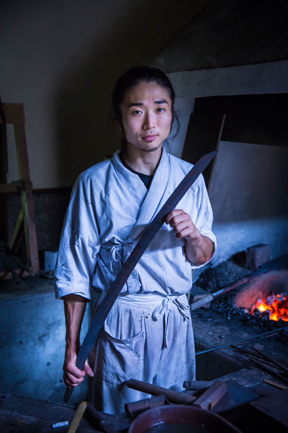 HashimotoSwordMakerEdits75_1000px Kansai Scene Magazine